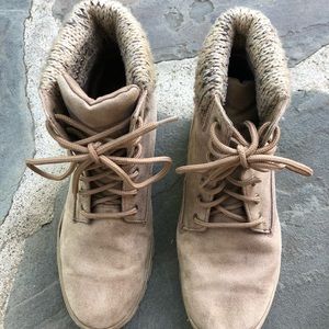 Cliffs White Mountain 7 1/2 Women’s Medium Boots